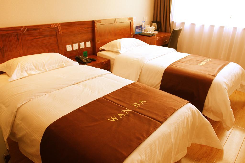 שון אי Beijing Wanjia Business Hotel חדר תמונה